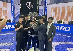Uzi在TL比赛中出色防守，锐不可当引发热议！  第1张